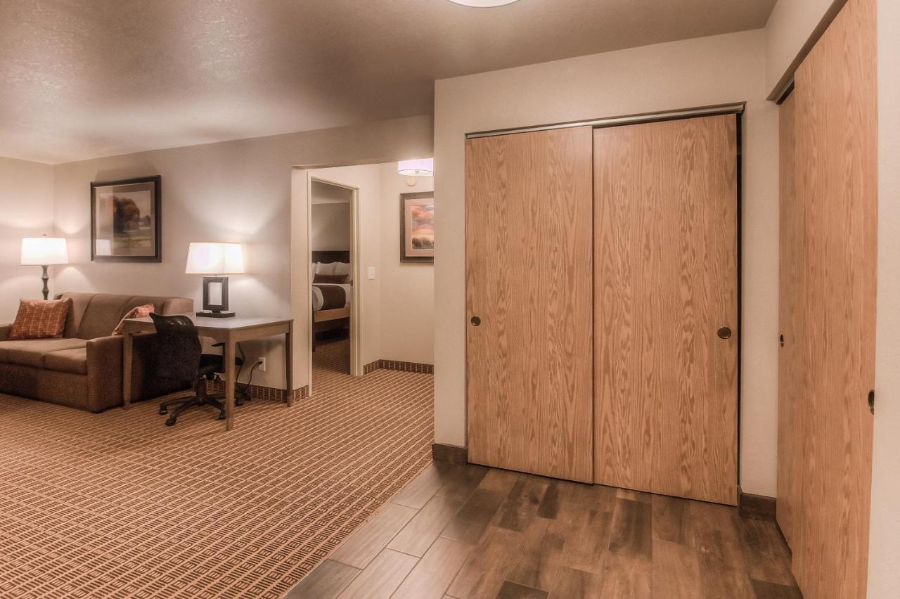 Best Western Plus Yakima Hotel Extérieur photo