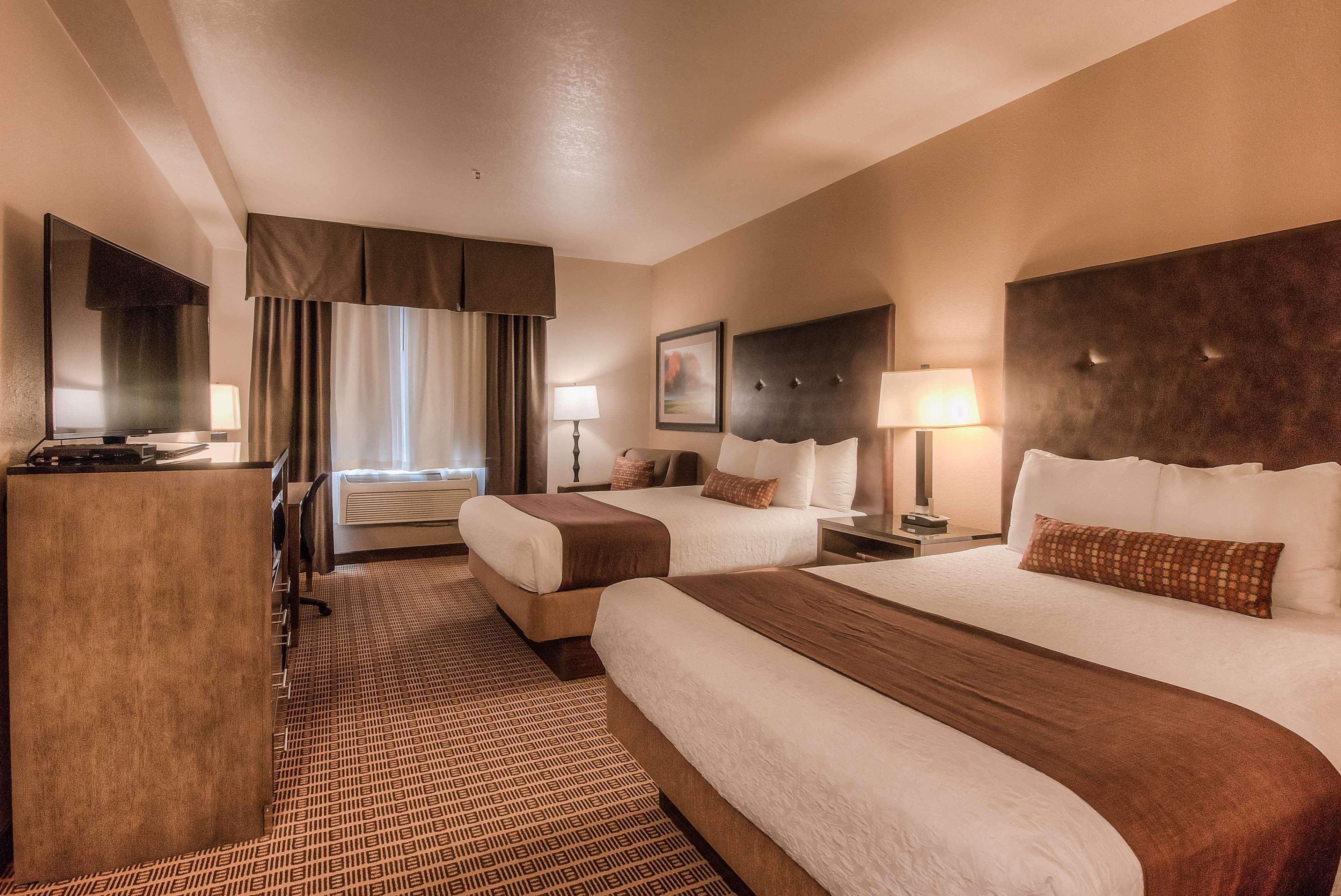 Best Western Plus Yakima Hotel Extérieur photo