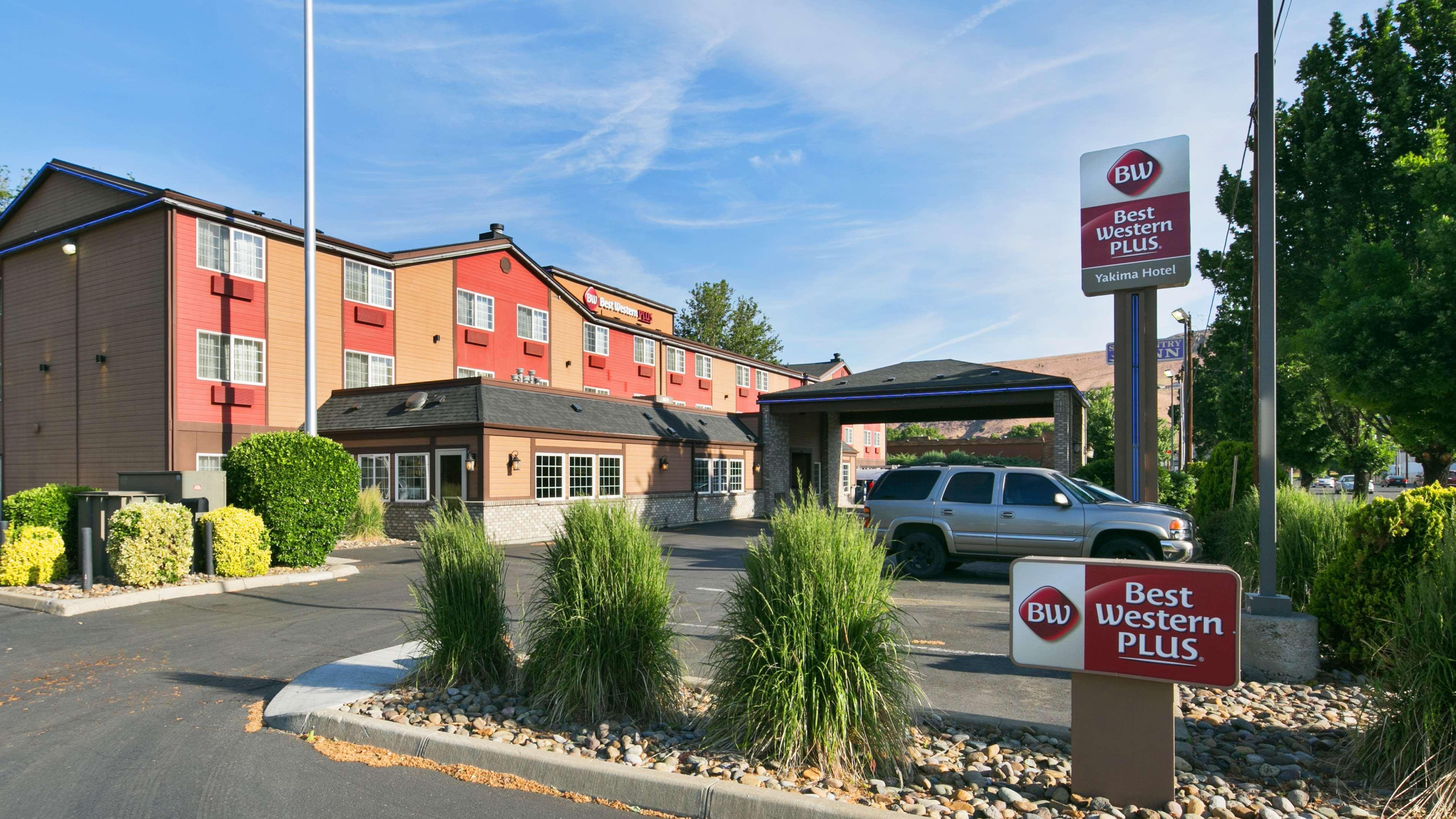 Best Western Plus Yakima Hotel Extérieur photo