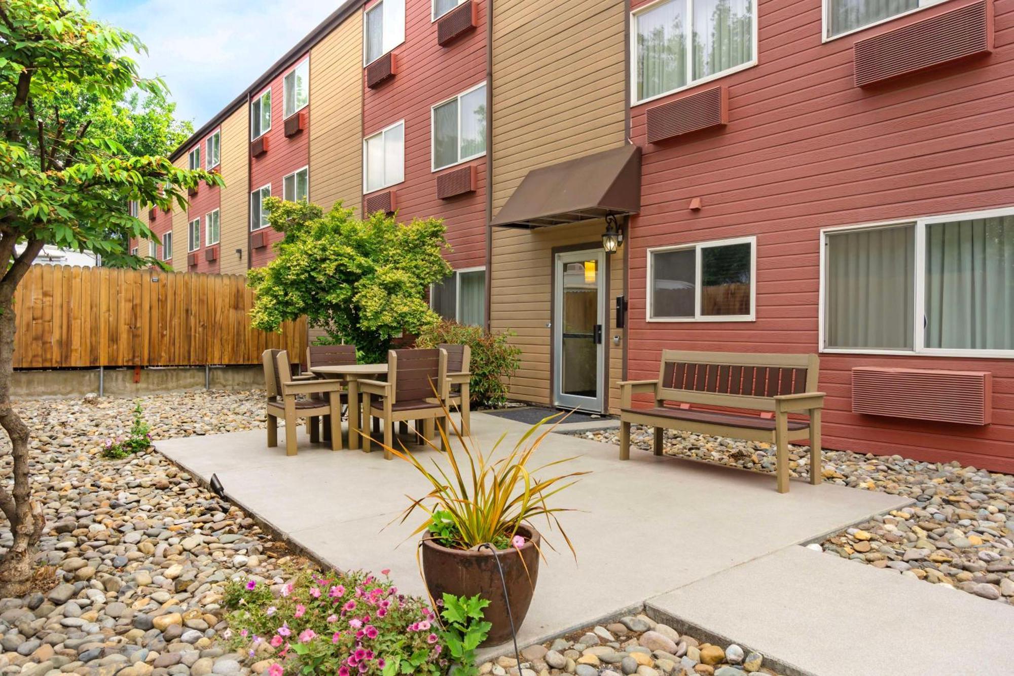 Best Western Plus Yakima Hotel Extérieur photo