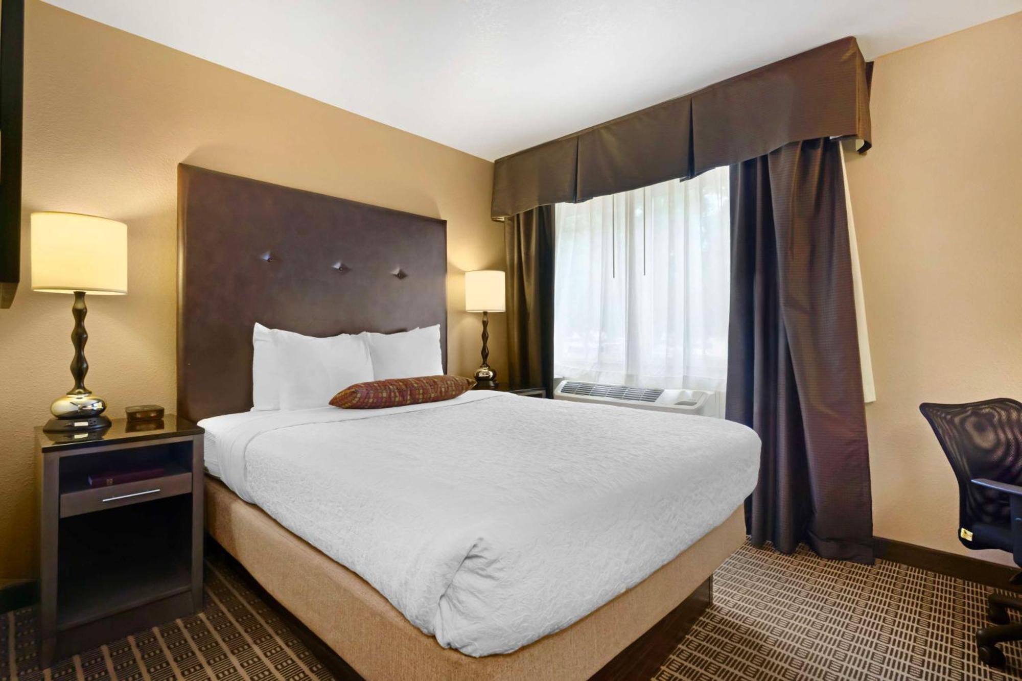 Best Western Plus Yakima Hotel Extérieur photo