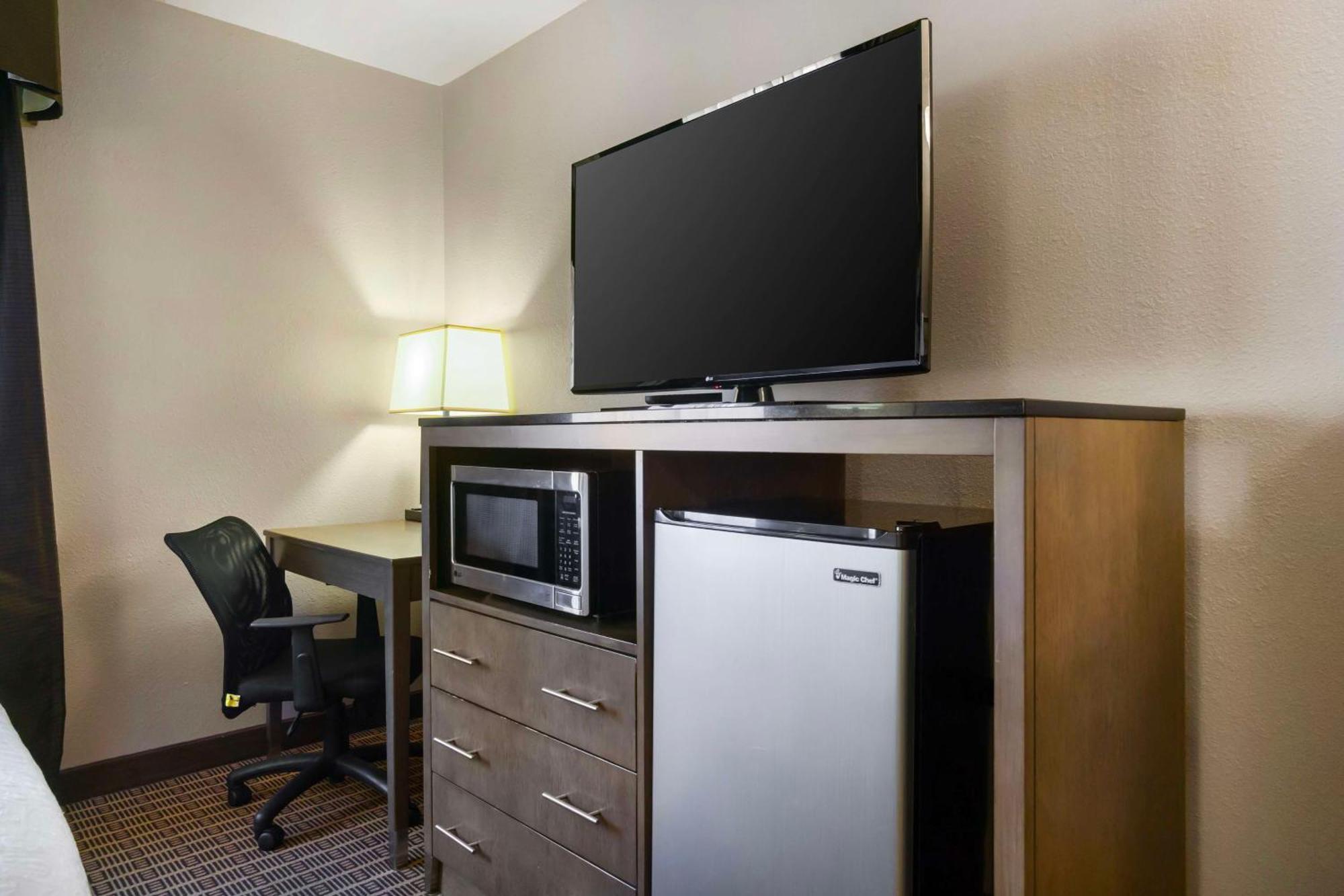Best Western Plus Yakima Hotel Extérieur photo