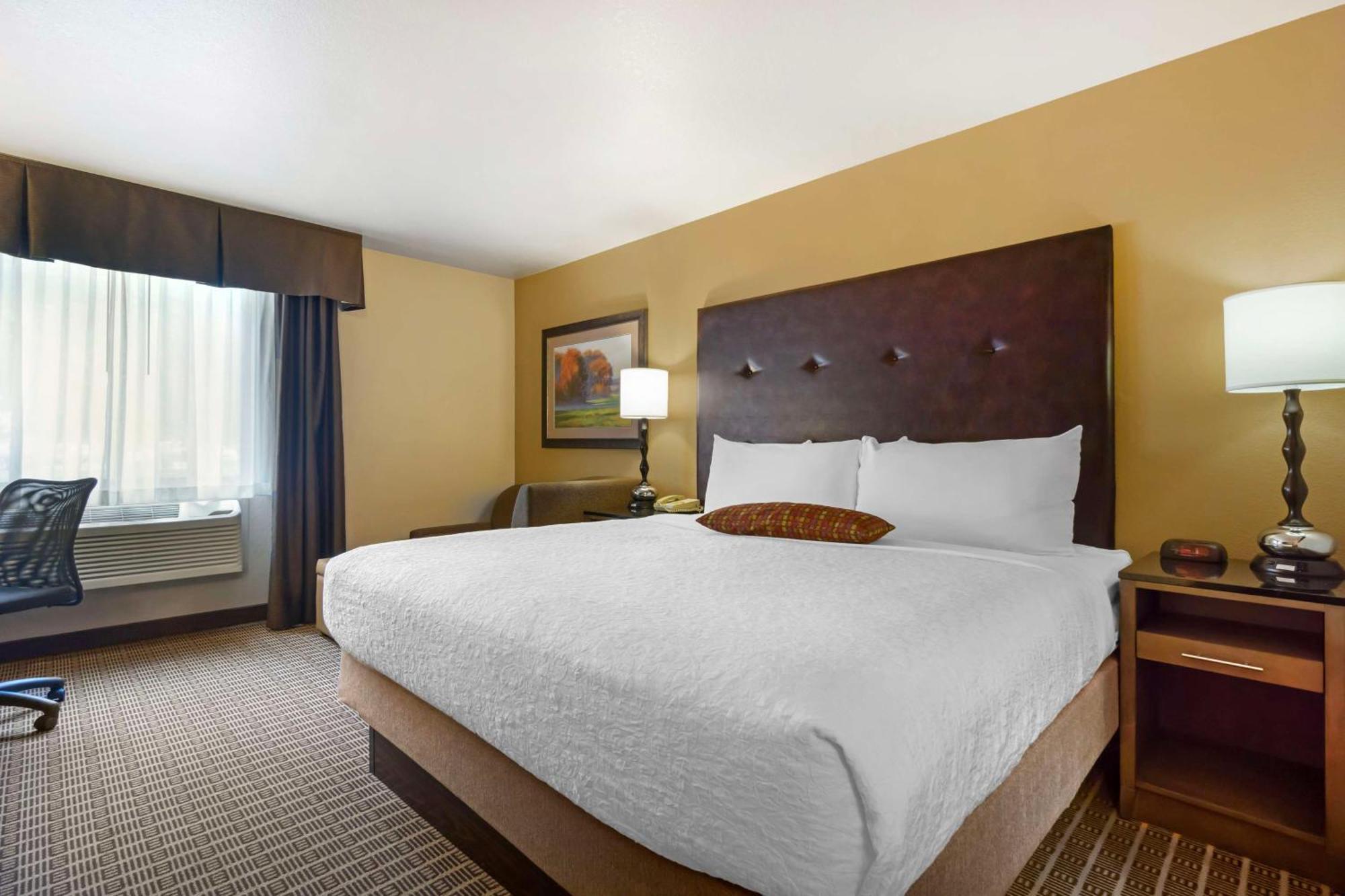 Best Western Plus Yakima Hotel Extérieur photo