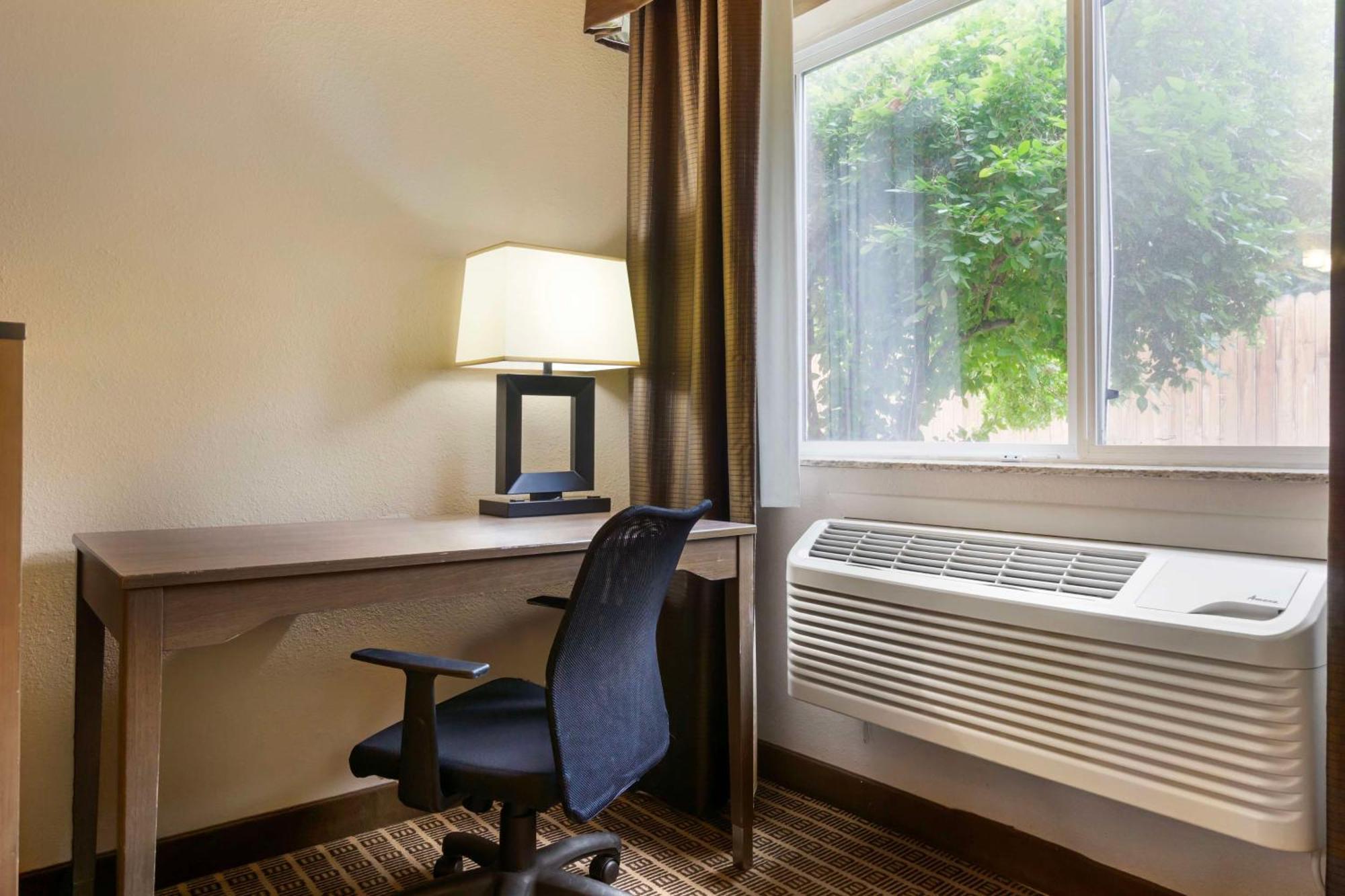 Best Western Plus Yakima Hotel Extérieur photo