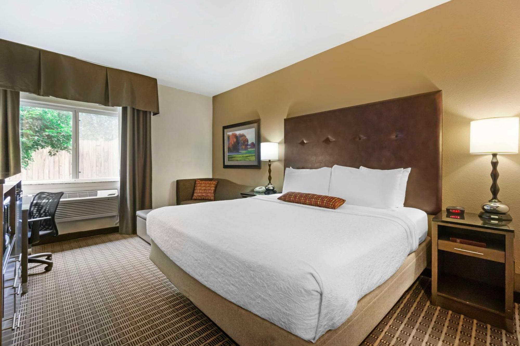 Best Western Plus Yakima Hotel Extérieur photo